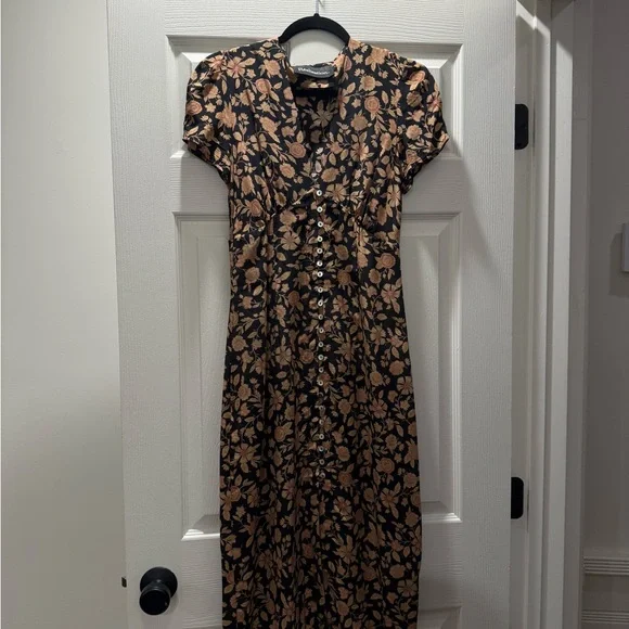 Realisation Par Monica dress in Fantasy - Picture 5 of 7